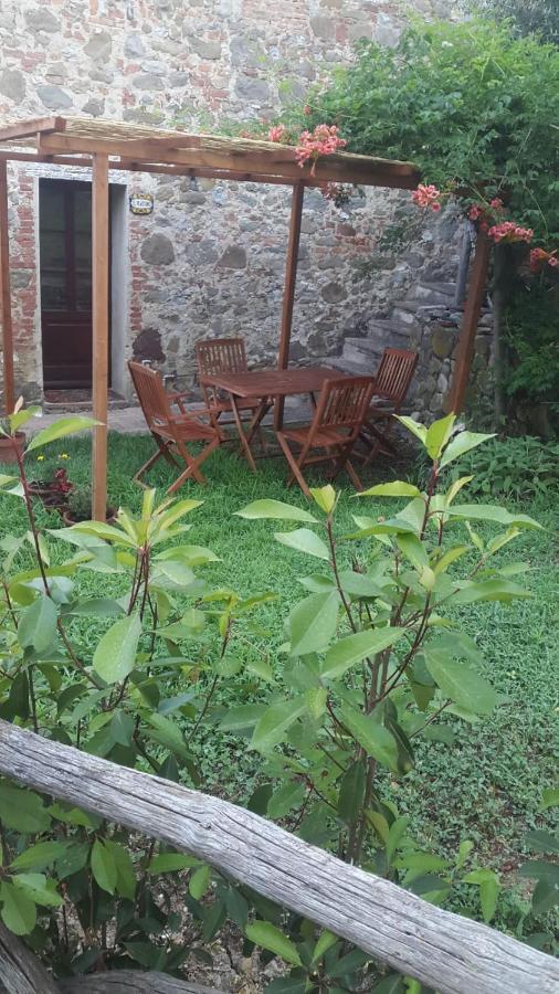 Residenza Il Platano Fortilizio Di Campiglia Rapolano Terme Exterior foto