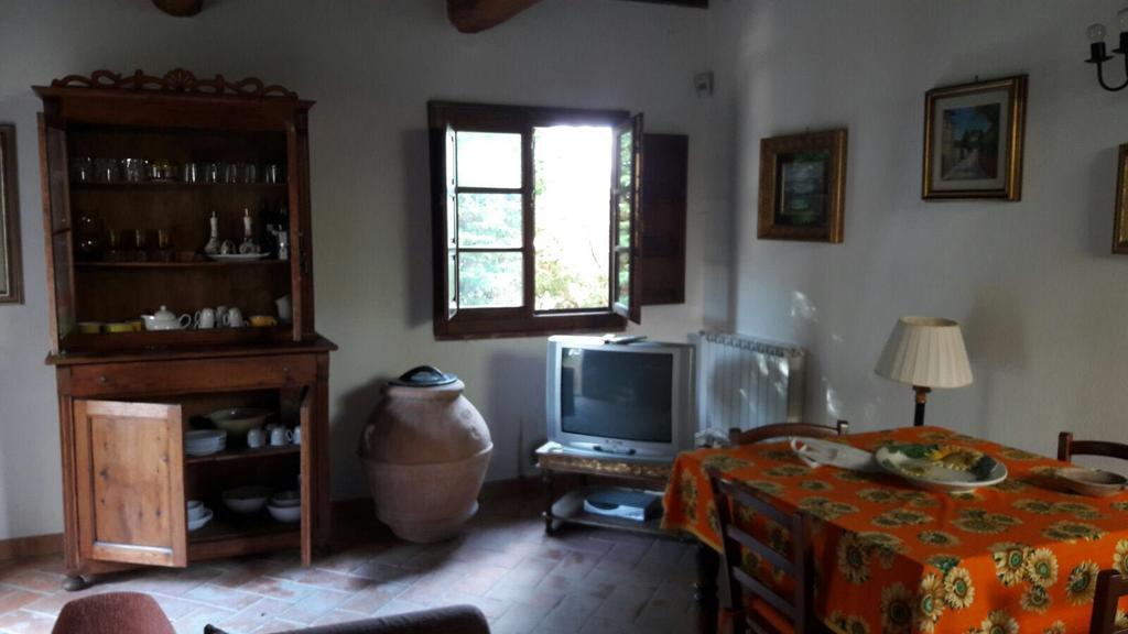 Residenza Il Platano Fortilizio Di Campiglia Rapolano Terme Exterior foto